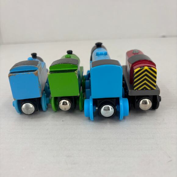 Thomas and Friends Trains Wooden Magnetic Lot 4 Salty Percy Gordon Replacements - Picture 4 of 8